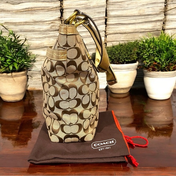 Coach Penelope Signature Jacquard Tote Bag Carryall W/ Original Dust Bag EUC - Picture 6 of 14